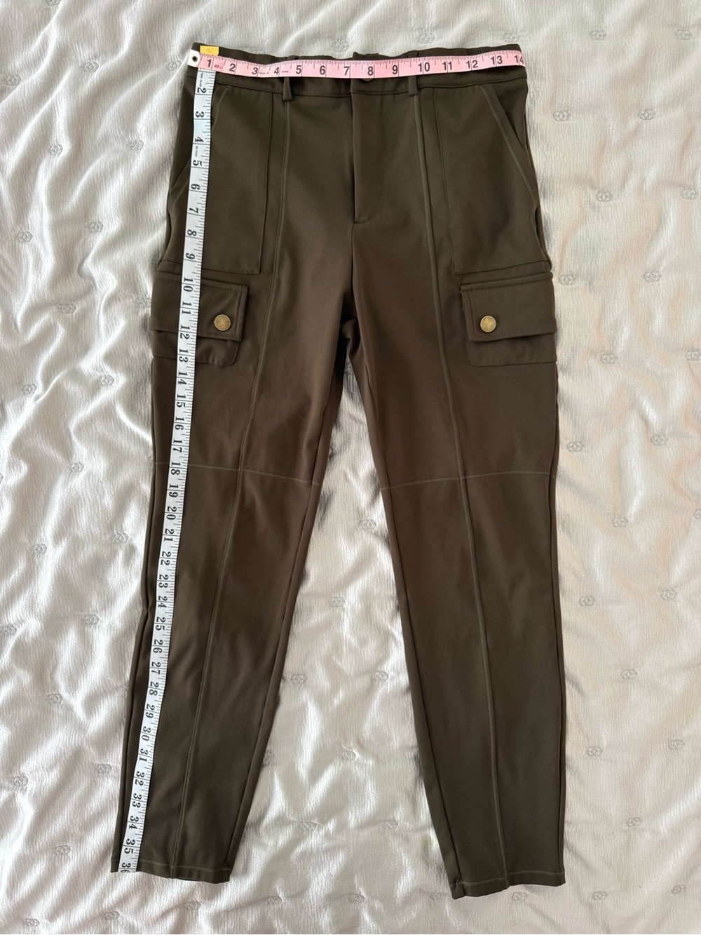 Halara DayStretch High Waisted Zipper Pockets
Solid Skinny Cargo Pants M - Picture 4 of 7